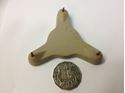 Picture of STILT-TRIANG 3 POINT 7cm (2.7")